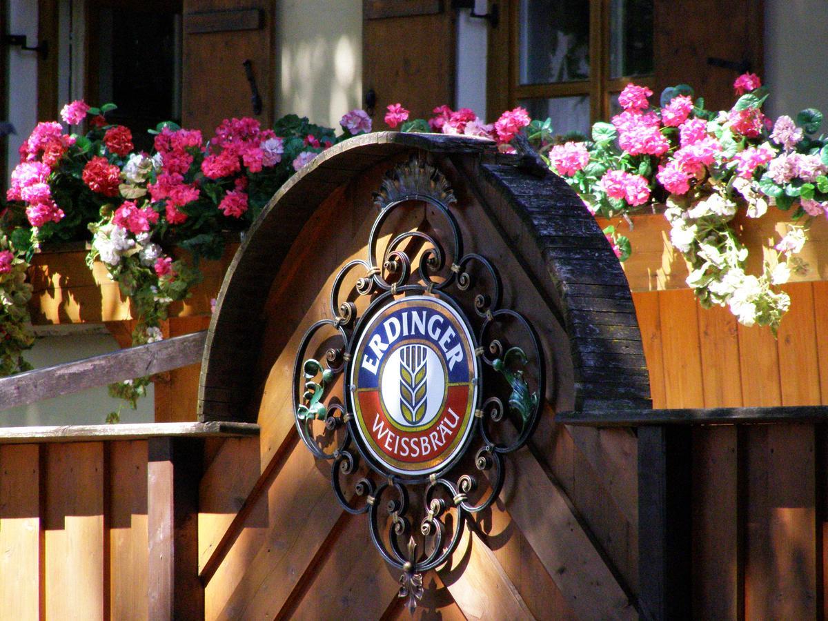 Hotel & Gaststaette Zum Erdinger Weissbraeu Мюнхен Екстер'єр фото