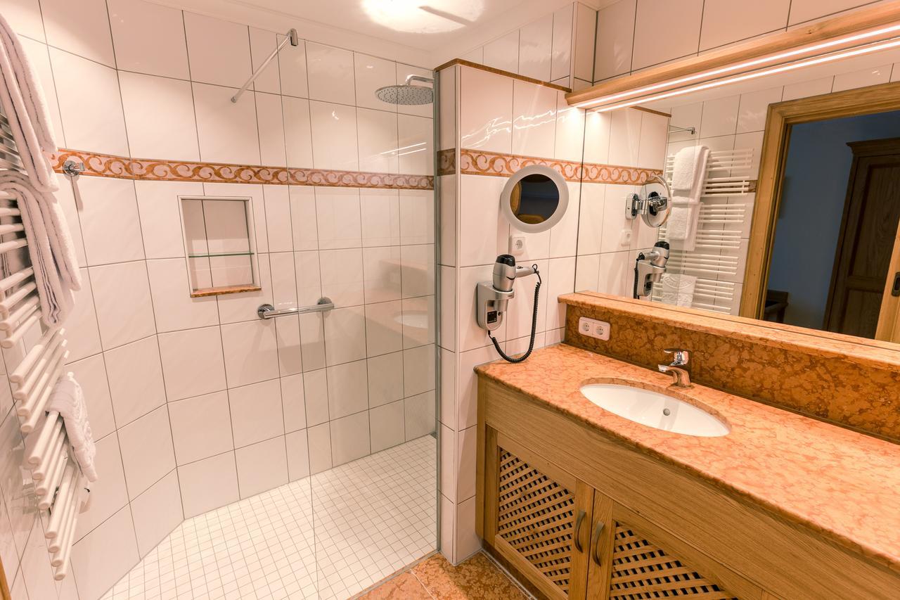 Hotel & Gaststaette Zum Erdinger Weissbraeu Мюнхен Екстер'єр фото
